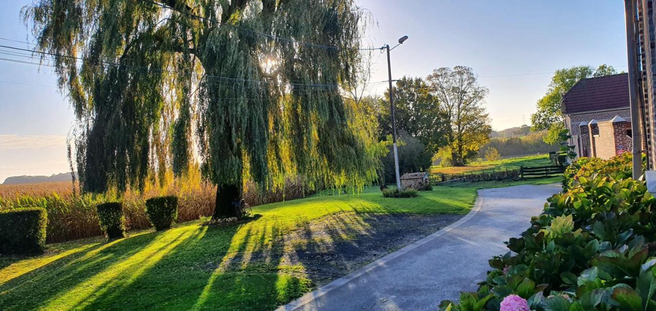 Le Gite Les Grives Villers-Carbonnel Buitenkant foto